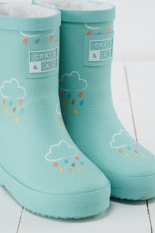 51a5e7a4c670d24490e805ddf75e7953f1257404ba3e420394c9e75d1391efa8 Pistachio Colour-Changing Kids Winter Wellies - Image 3