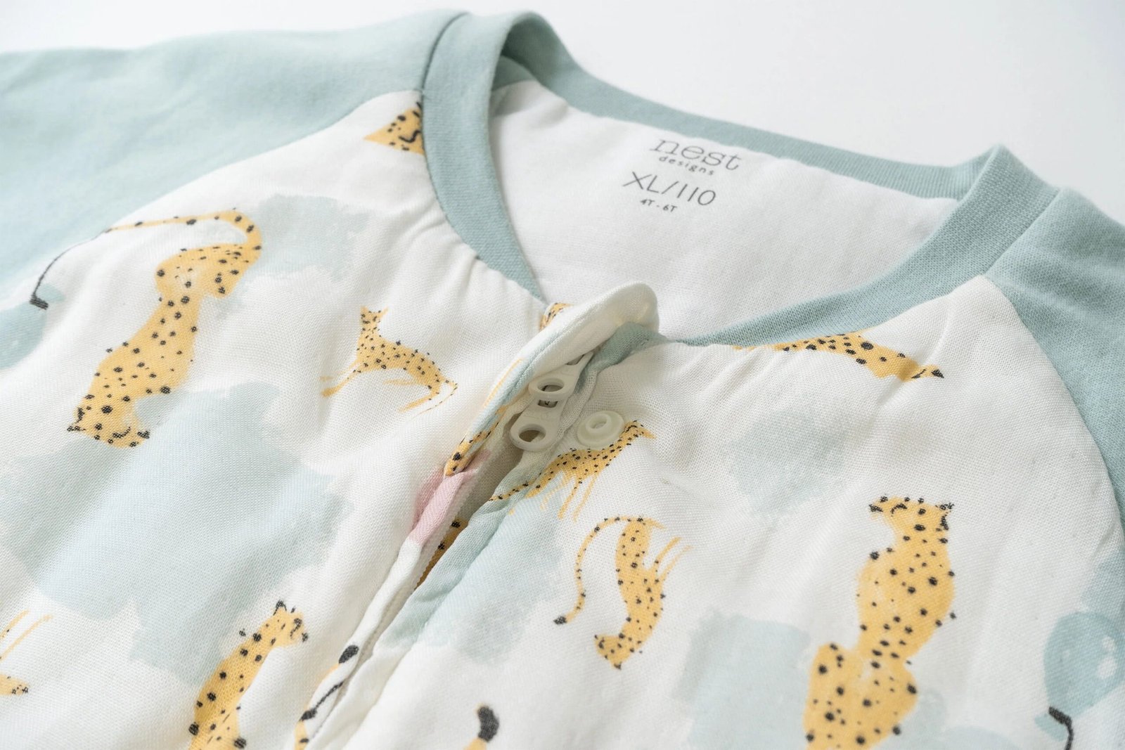 ND23F114U08CHP_2 Raglan Bamboo Long Sleeve Footed Sleep  Bag 2.5 TOG - Cheetah Party - Image 3