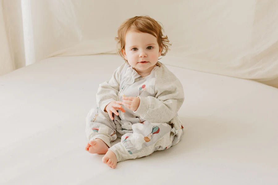 ND23F114U08MAY_L1_900x_413c5c4a-b58d-483b-9e85-2332209631c6 Raglan Long Sleeve Footed Sleep Bag 2.5 TOG (Bamboo) - Meerkats Away! - Image 6