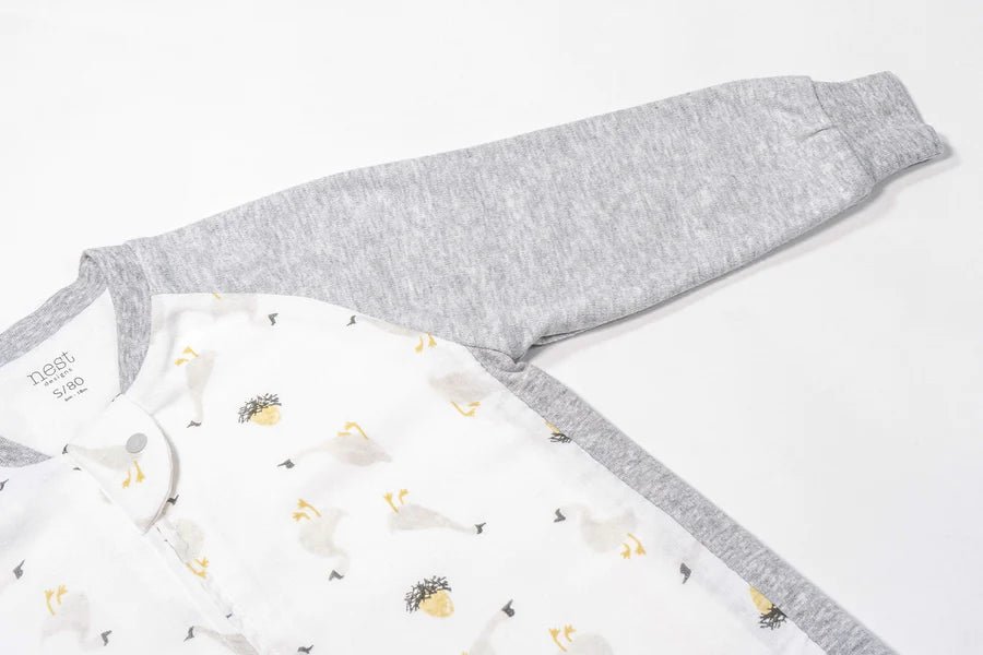 ND23S113U11GE_3_900x_3163cb0d-d227-483a-b662-06d92a5f4c5e Bamboo Long Sleeve Footed Sleep Bag 1.0 TOG - The Goose & The Golden Egg - Image 4