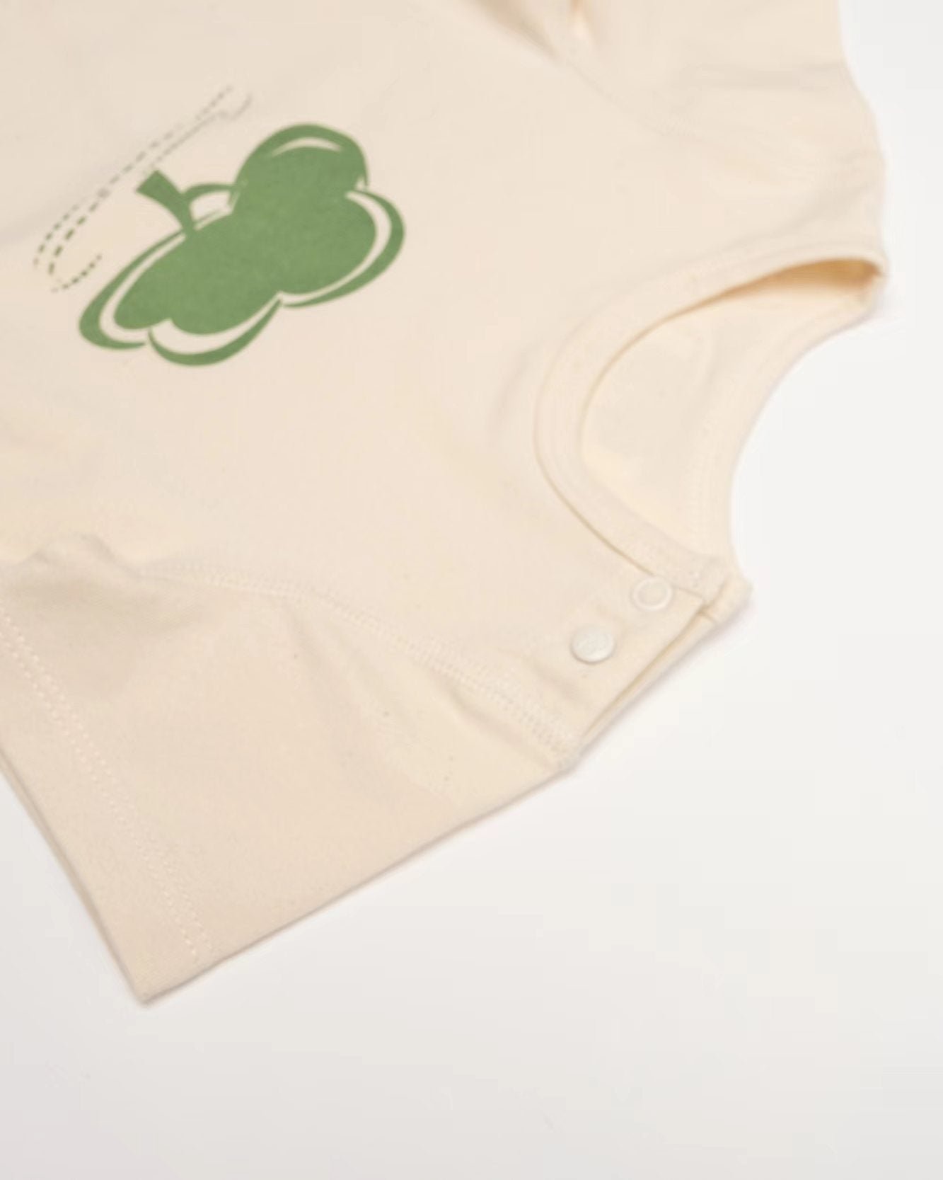 c60065860b16f87cfcee08a74fda6d2 Short Sleeve Thermochromic Tree Bodysuit - Image 3