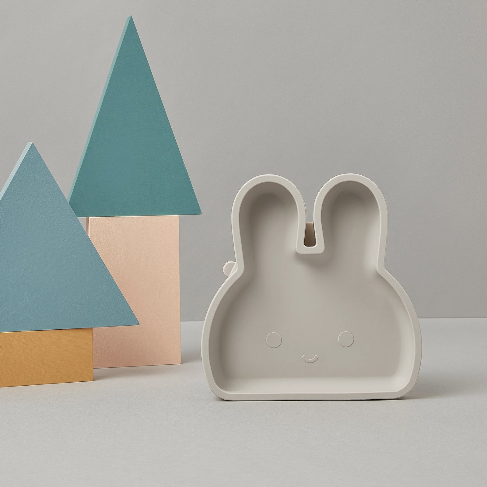 gbunny-sp-graybunnysiliconeplate-5 Bunny Silicon Plate - Image 4