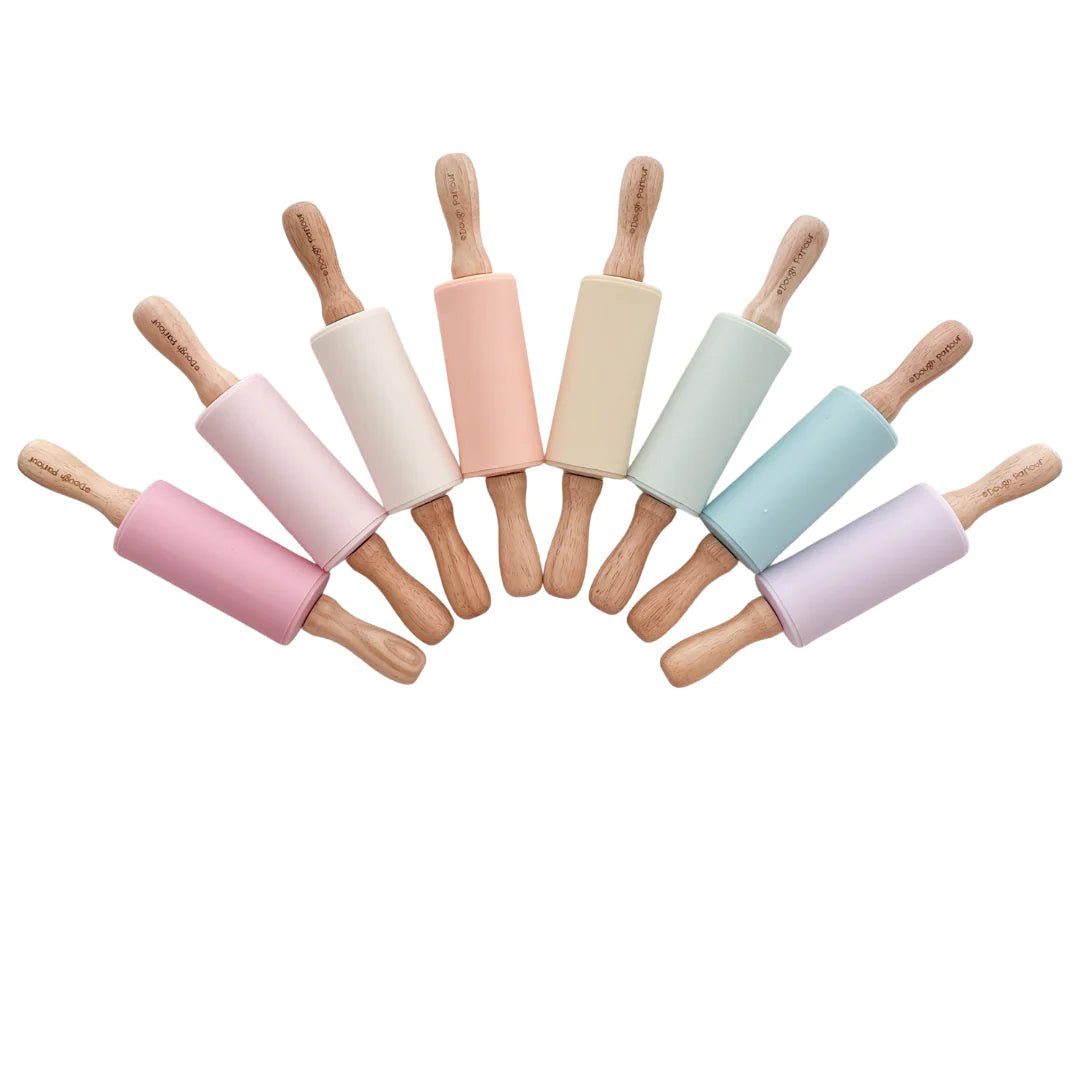 rainbowrollers-fan_ebed864e-f4b8-47bc-bf6b-838bf3ad1310 Rose Pink Silicone Roller - Image 2